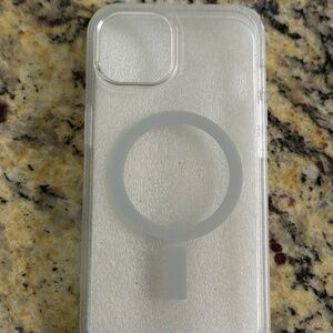 OtterBox iPhone 13 Symmetry Series MagSafe case